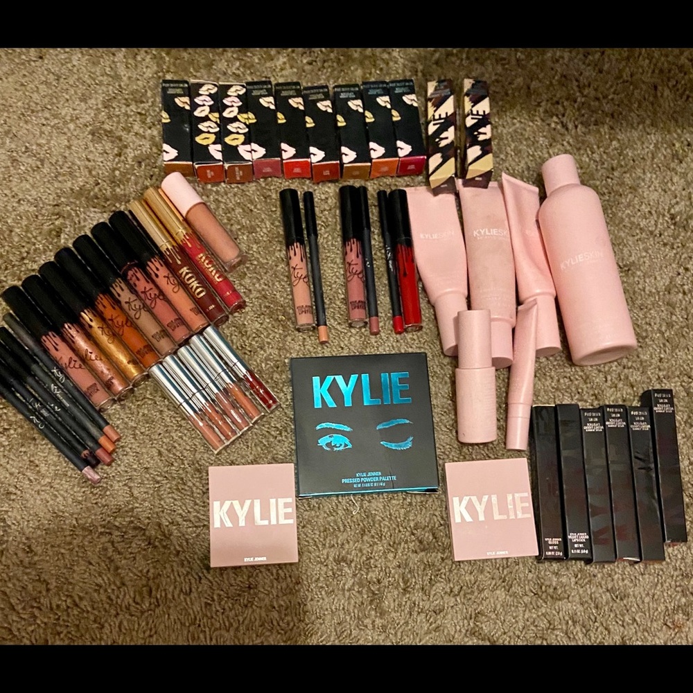 Kylie Cosmetics Lot